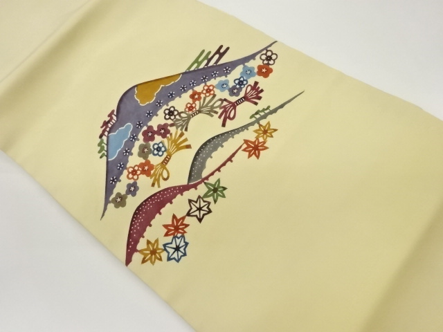 塩瀬山並に梅・紅葉・束ね熨斗模様名古屋帯